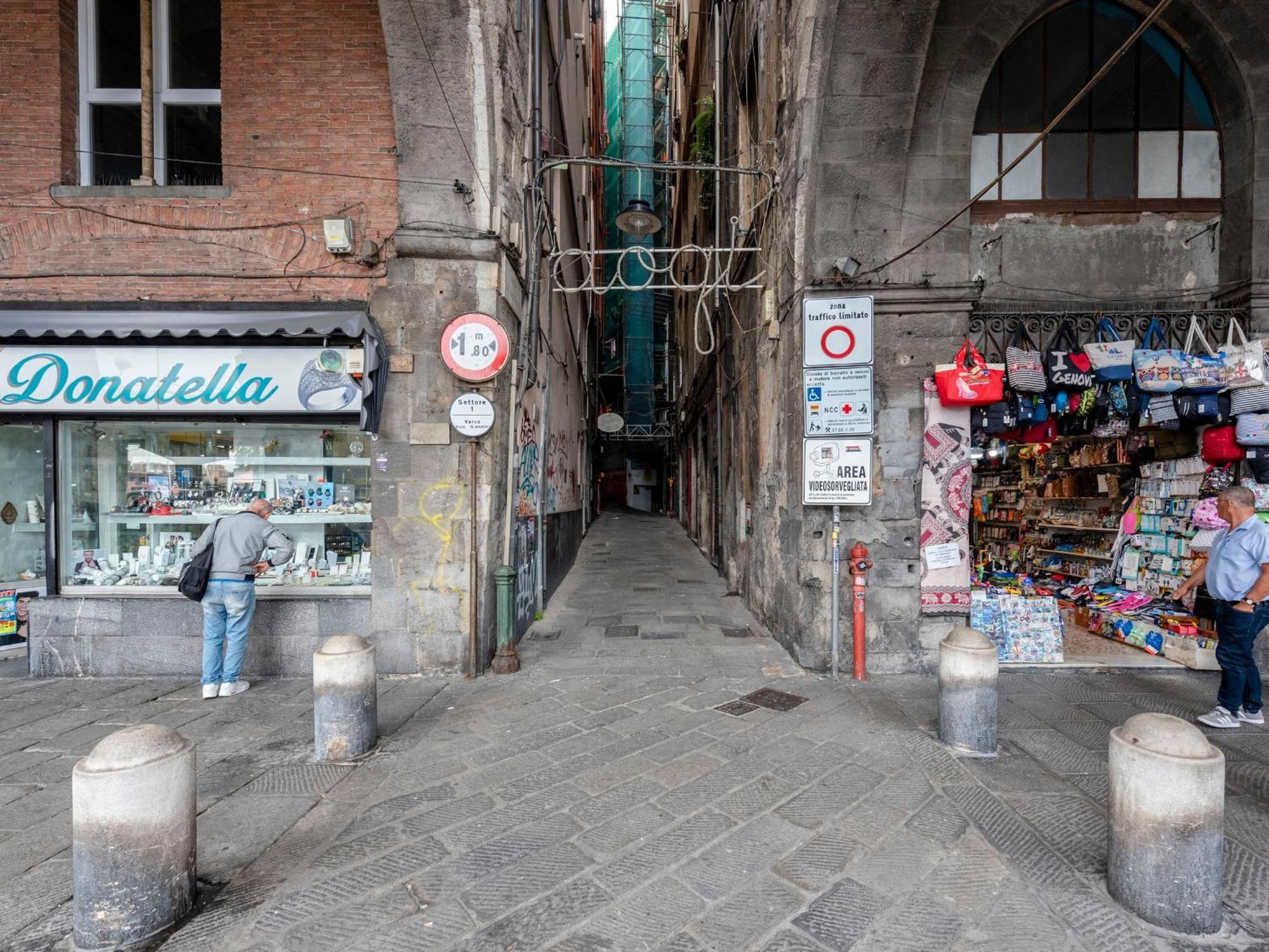 Giannini House Next To Aquarium - Happy Rentals Genoa Luaran gambar